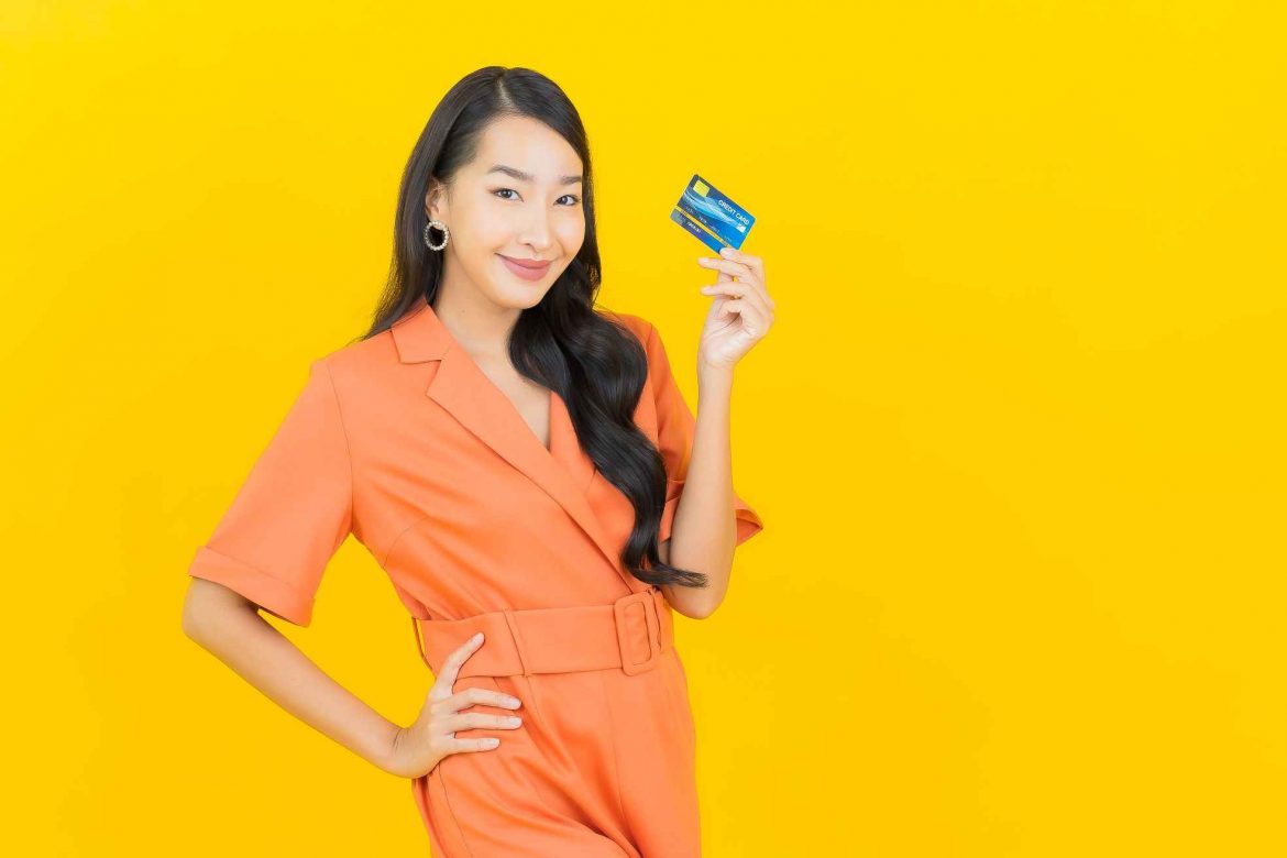 Pentingnya Memiliki Kartu Kredit dengan Limit Sesuai Penghasilan Pentingnya Memiliki Kartu Kredit dengan Limit Sesuai Penghasilan
