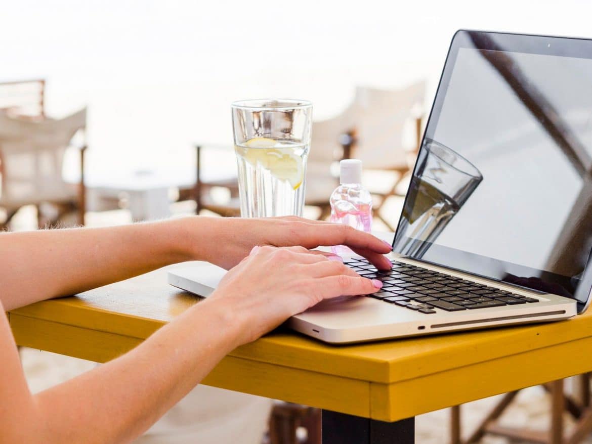 10 Cara Menghasilkan Uang di Internet Tanpa Modal untuk Pemula