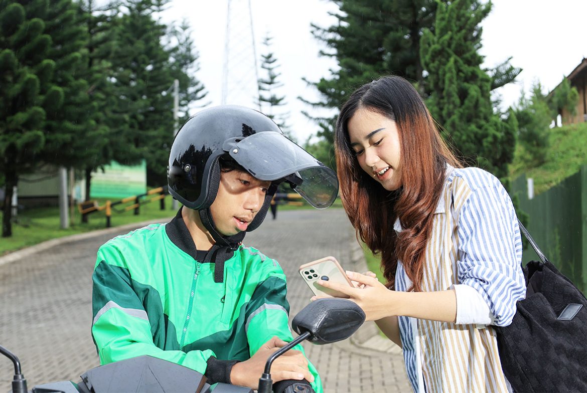 Cara Mudah Bayar Layanan Gojek dengan Kartu Kredit Bank Mega