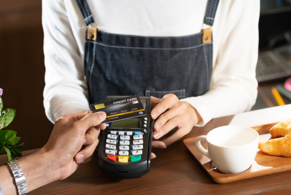 Apa Itu Mesin EDC? Fungsi dan Kegunaannya dalam Transaksi Modern
