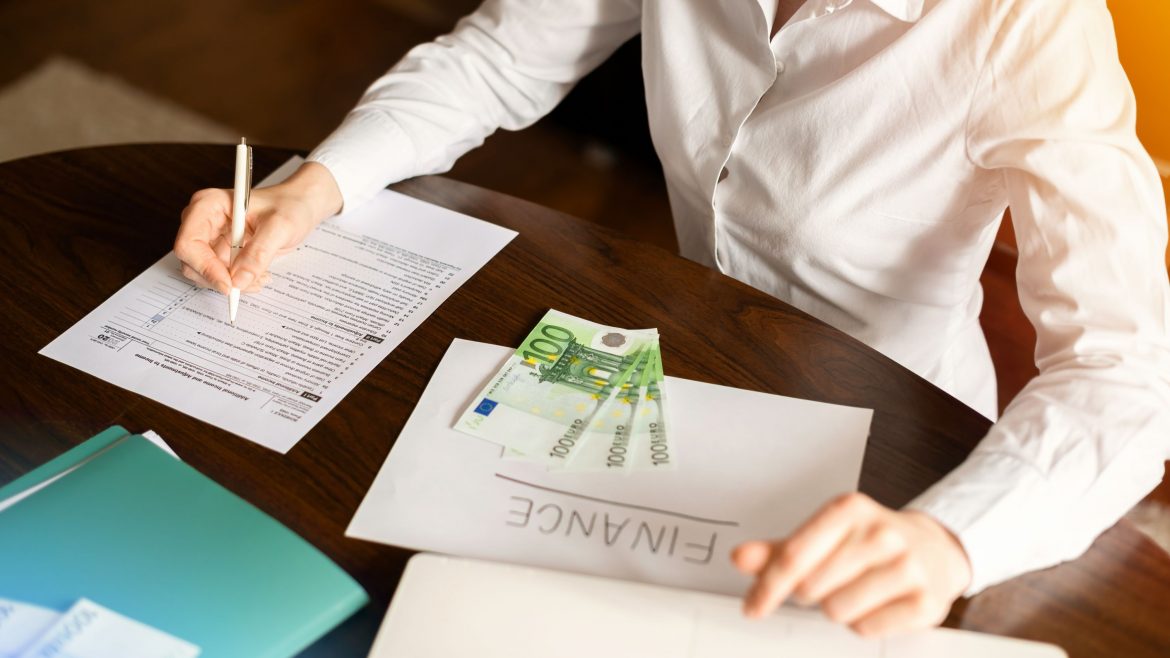Obligasi: Jenis-Jenis dan Manfaatnya untuk Investasi Jangka Panjang Obligasi: Jenis-Jenis dan Manfaatnya untuk Investasi Jangka Panjang