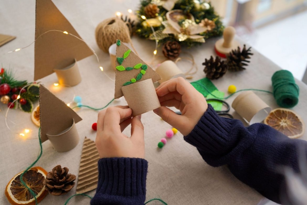 10 Ide DIY Dekorasi Natal yang Mudah dan Menarik untuk Dibuat di Rumah