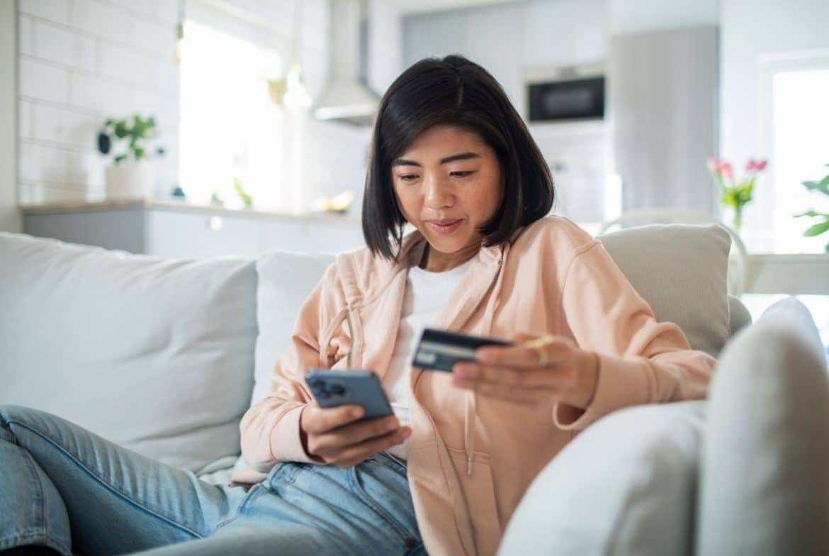 Cara Melindungi Data Kartu Kredit di Ponsel