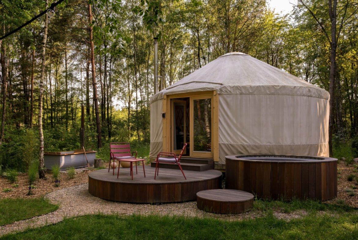 Staycation Glamping Gabungan Kemewahan dan Keindahan Alam