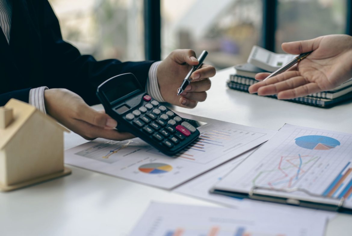 Apa Itu Hukum Penawaran Definisi, Contoh, dan Faktor Penentu