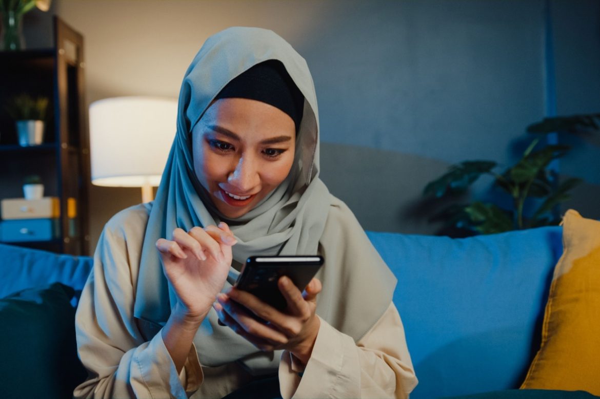 Cara Bayar Zakat Fitrah Online, Simak Hukum dan Ketentuannya Cara Bayar Zakat Fitrah Online, Simak Hukum dan Ketentuannya