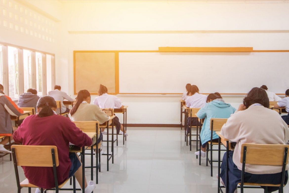 Memilih Sekolah yang Tepat untuk Anak