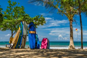 Pantai Kuta – Ikon Sunset Paling Populer di Bali