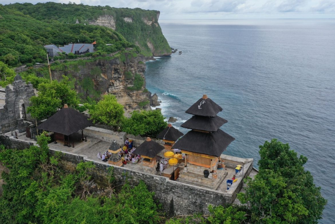 wisata di uluwatu