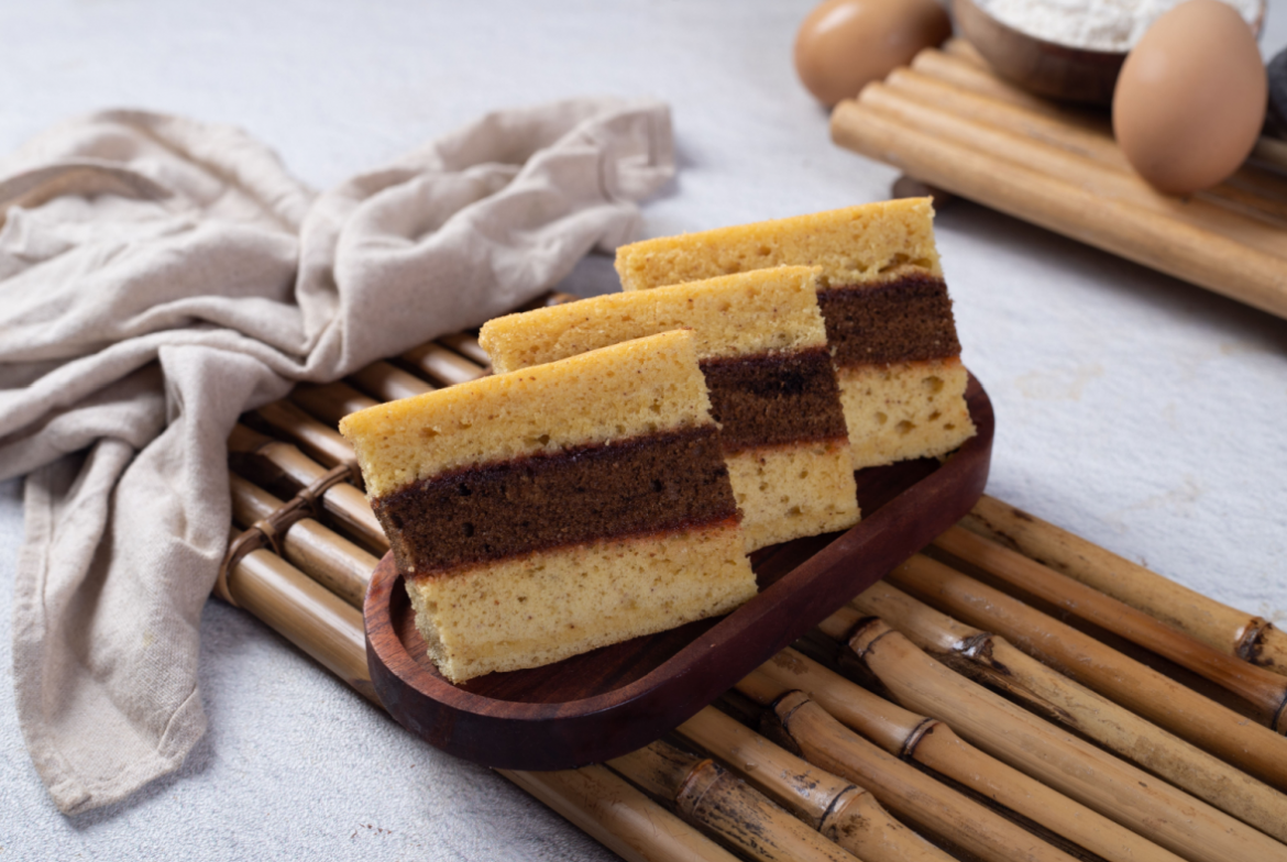 Bingung Cari Oleh-Oleh dari Surabaya? Ini 20 yang Paling Enak dan Awet!