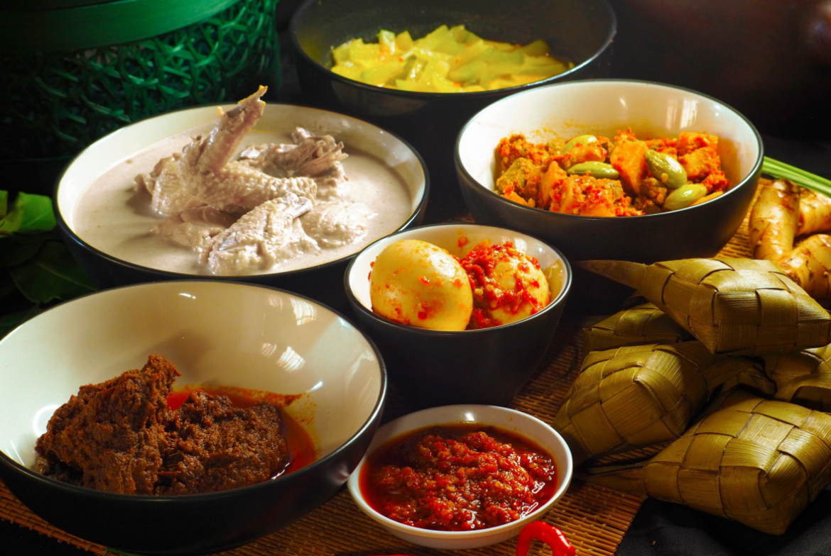 Dari Sabang sampai Merauke, Ini 34 Makanan Khas Indonesia Beserta Asalnya