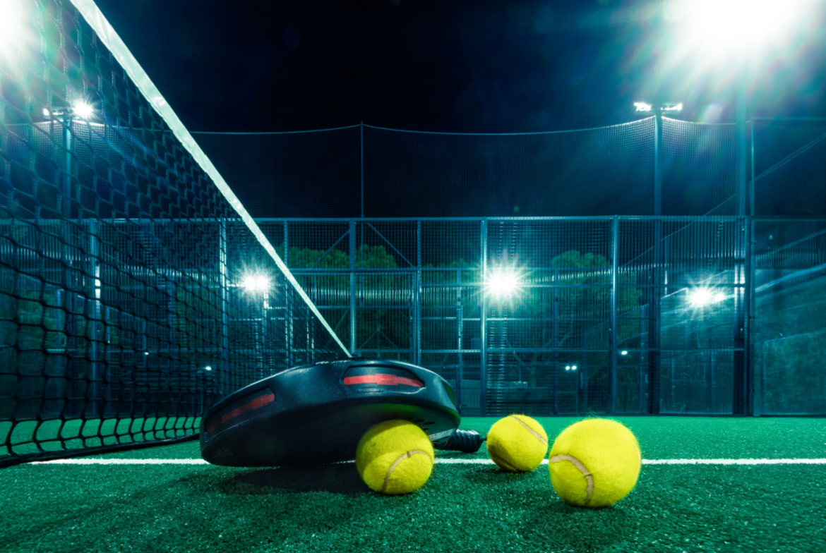 Rekomendasi Lapangan Padel di Surabaya, Lengkap Lokasi & Jam Buka