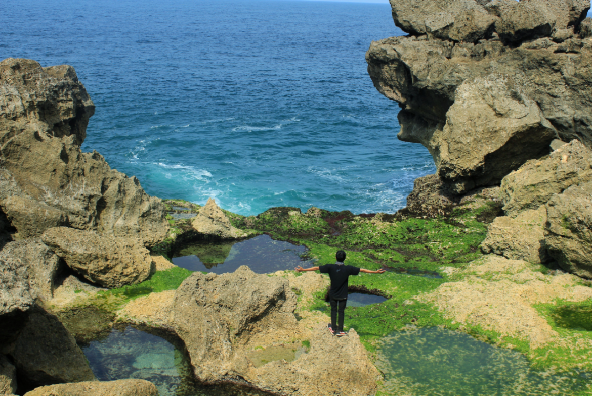 Rekomendasi Wisata Tulungagung yang Cocok untuk Keluarga dan Solo Traveler