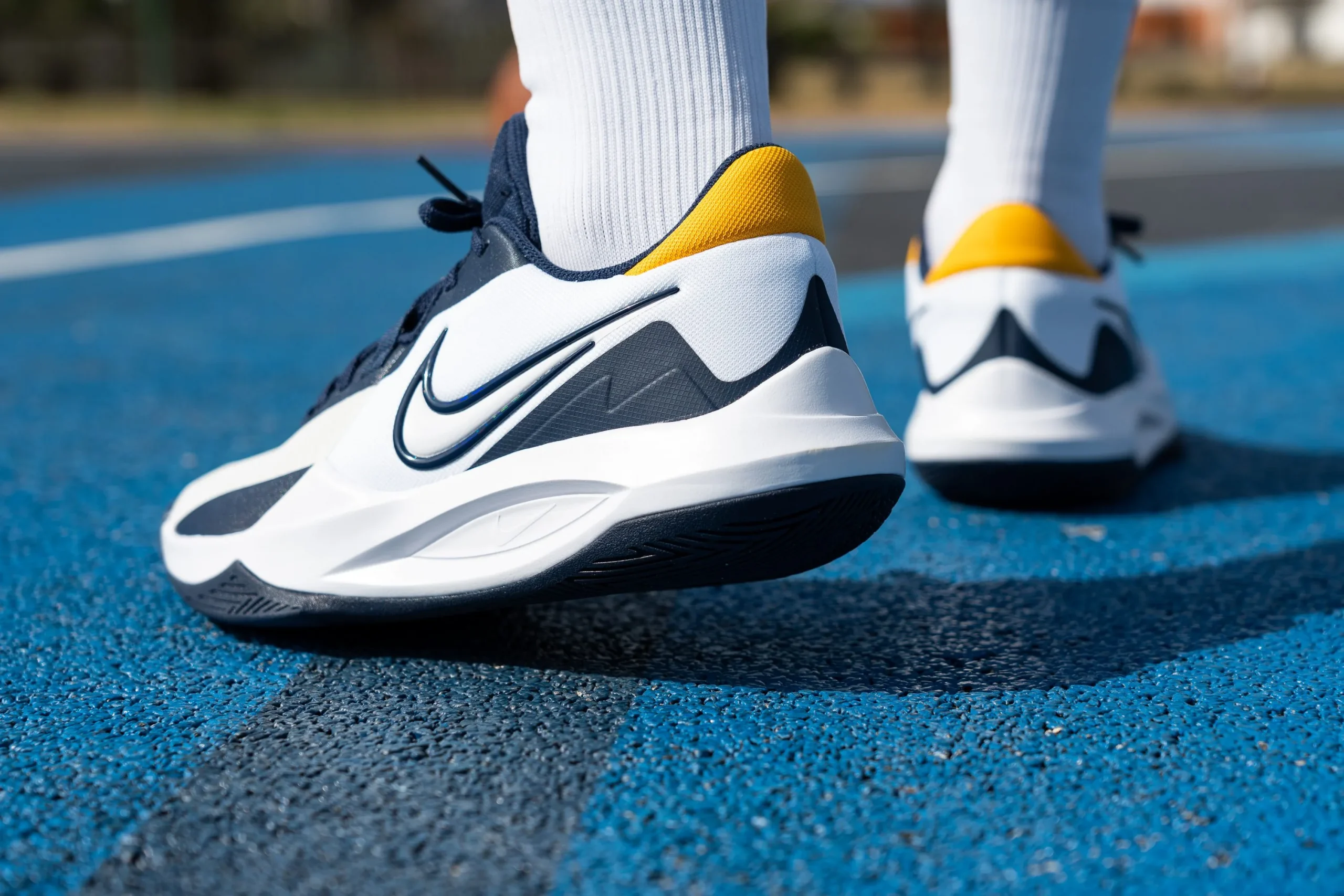 Nike Precision 6