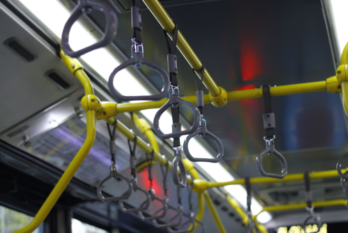 Rute Koridor 10 TransJakarta: Halte, dan Jam Operasional