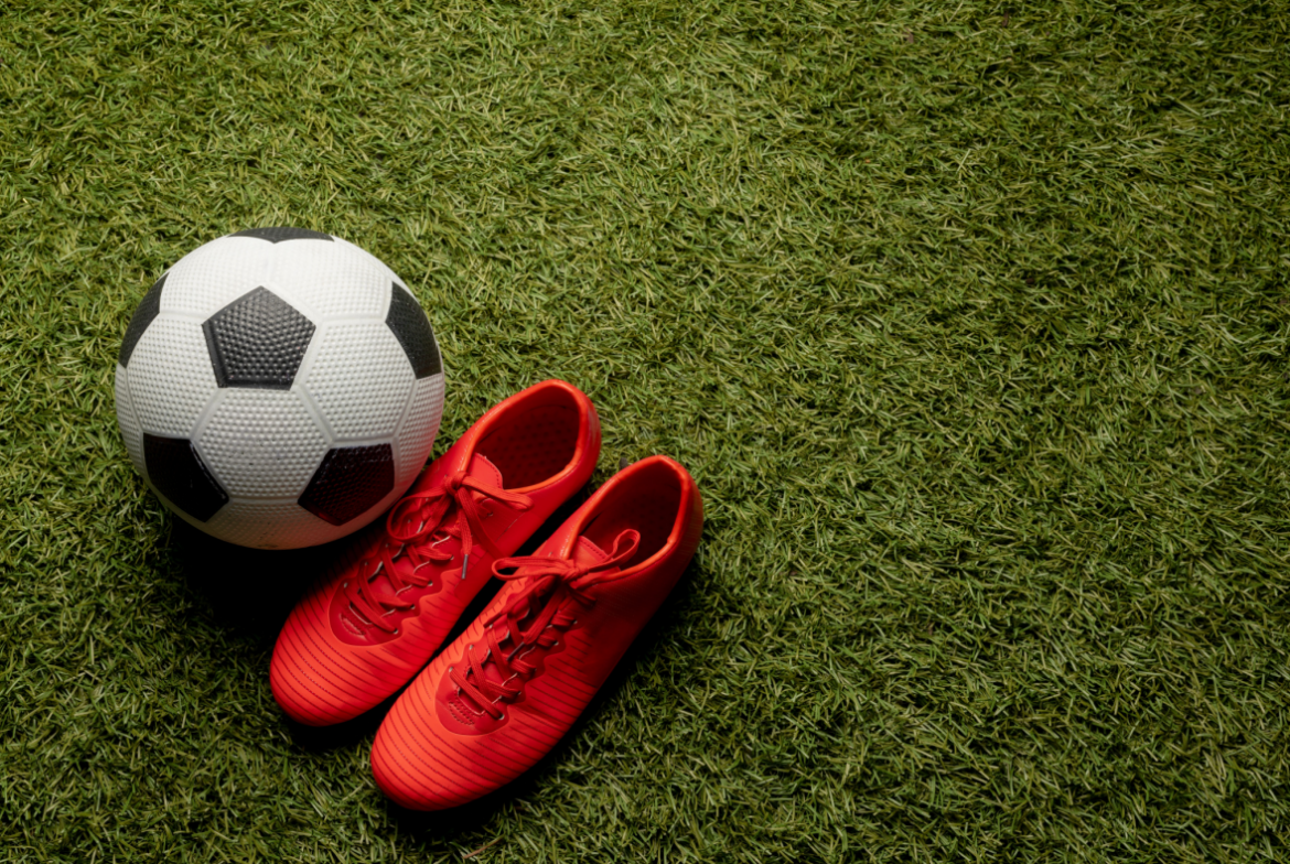 Sepatu Sepakbola Terbaik untuk Performa Maksimal di Lapangan