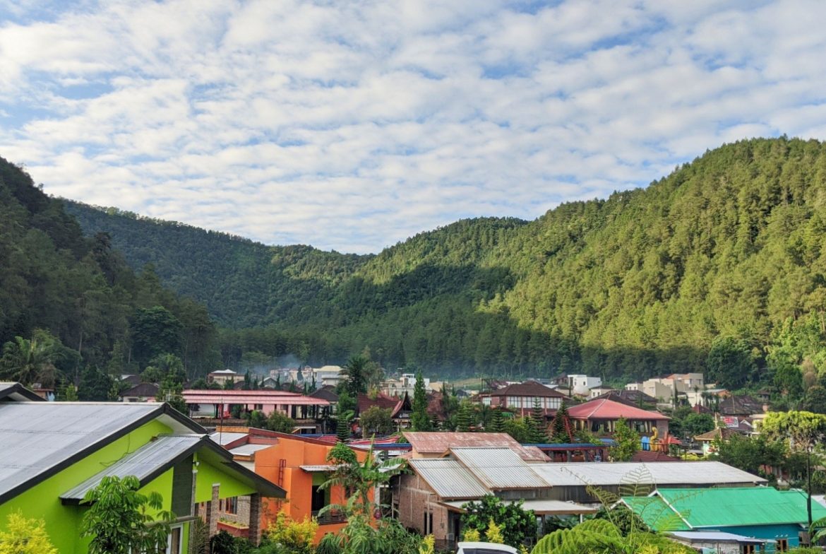 Wisata Bukit Sekipan Tawangmangu