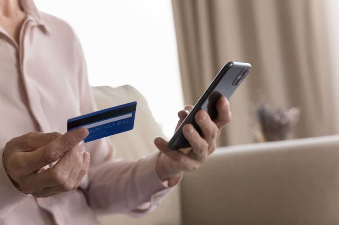 Atur Jenis Transaksi Kartu Kredit Bank Mega di M-Smile