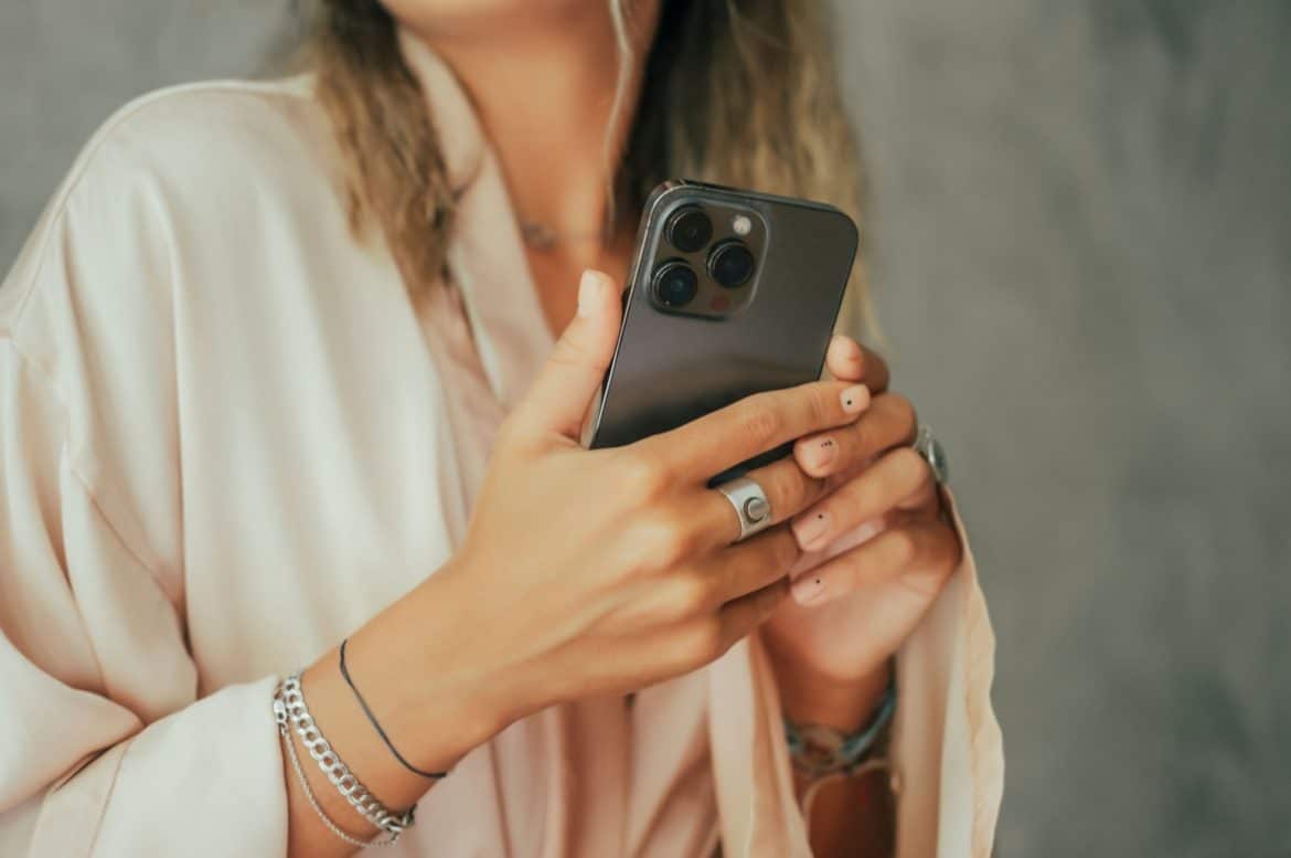 Cara Cek IMEI iPhone Resmi atau Tidak Sebelum Beli