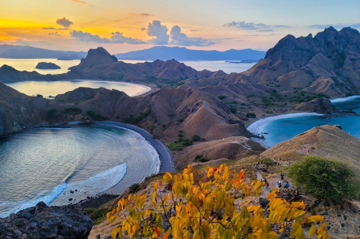 Pulau Padar, Daya Tarik dan Tips Liburan ke Labuan Bajo